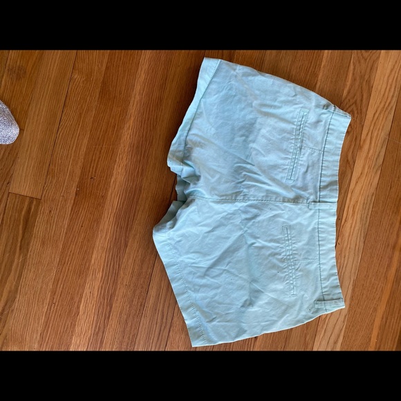 Old navy mint green shorts size small - Picture 2 of 2